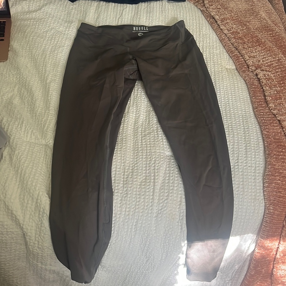 NOBULL medium dark grey leggings